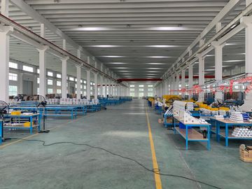 Nhà sản xuất thiết bị đóng cắt cao áp KYN61-40.5 Trung Quốc nhà cung cấp